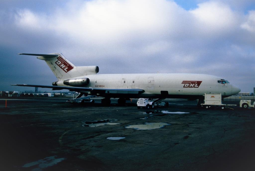 Photo of aircraft N238DH operated by DHL