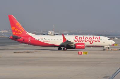 Photo of aircraft VT-MXE operated by SpiceJet