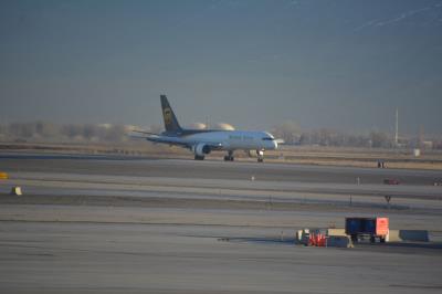 Photo of aircraft N409UP operated by United Parcel Service (UPS)