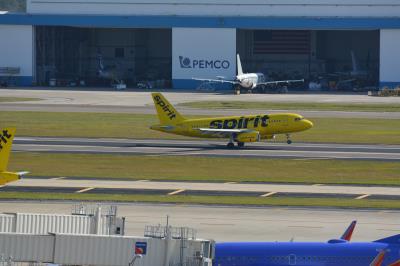 Image of aircraft registration N512NK - A A319-132 operated by Spirit Airlines