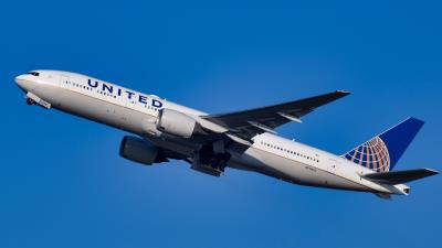 Image of aircraft registration N798UA - A 777-222(ER) operated by United Airlines