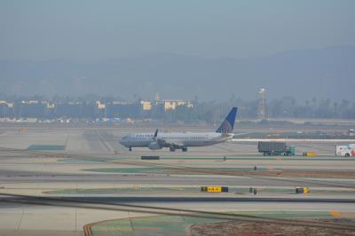 Photo of aircraft N69804 operated by United Airlines
