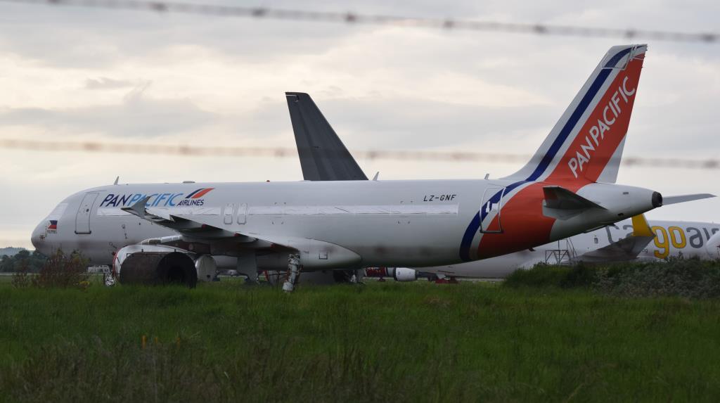 Photo of aircraft LZ-GNF operated by Genesis Ireland Aviation