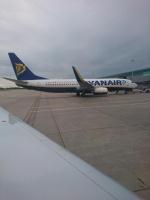 Photo of aircraft EI-DHB operated by Ryanair