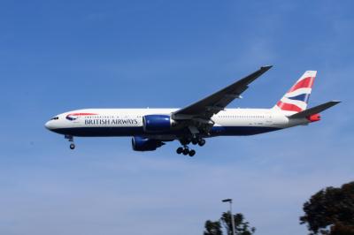 Image of aircraft registration G-YMMU - A 777-236(ER) operated by British Airways