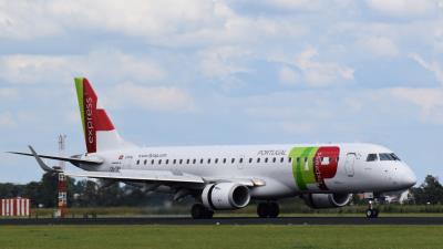 Image of aircraft registration CS-TPV - A ERJ-190-LR (ERJ-190-100 LR) operated by TAP Express