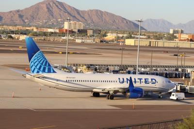 Photo of aircraft N37257 operated by United Airlines