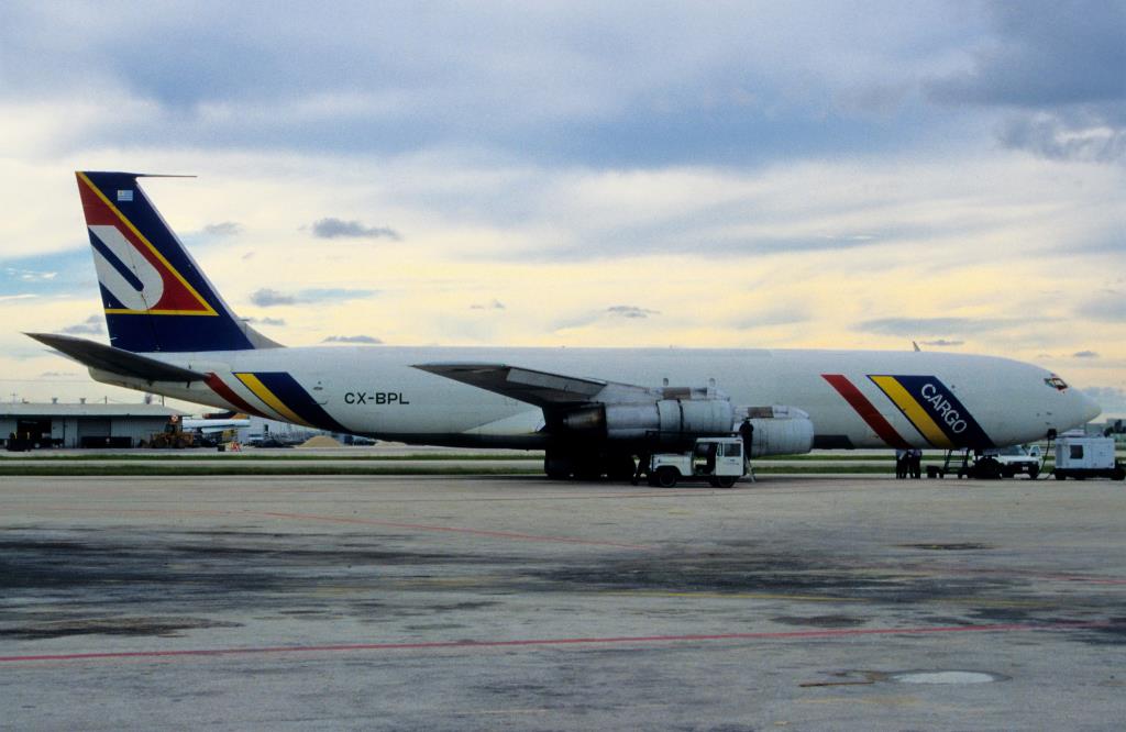 Photo of aircraft CX-BPL operated by Aerolineas Uruguayas