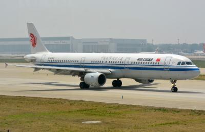 Photo of aircraft B-6383 operated by Air China