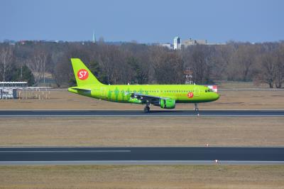 Photo of aircraft VP-BHV operated by S7 Airlines