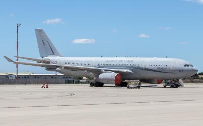 Photo of aircraft 044 (F-UJCJ) operated by French Air Force-Armee de lAir