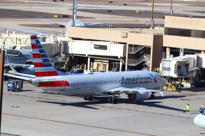 Photo of aircraft N336RU operated by American Airlines
