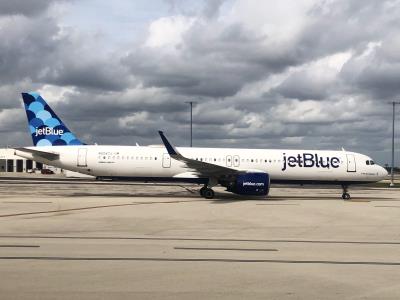 Photo of aircraft N2047J operated by JetBlue Airways