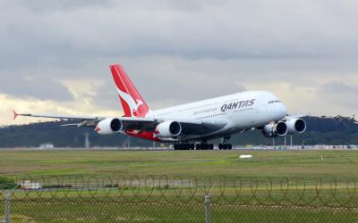 Photo of aircraft VH-OQI operated by Qantas