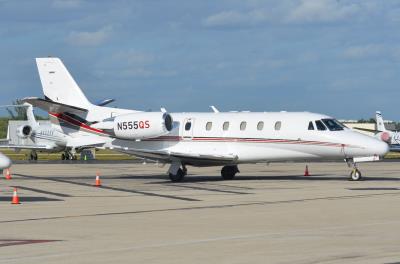 Photo of aircraft N555QS operated by NetJets