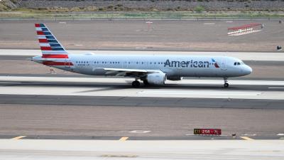 Photo of aircraft N190UW operated by American Airlines