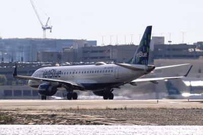 Photo of aircraft N355JB operated by JetBlue Airways