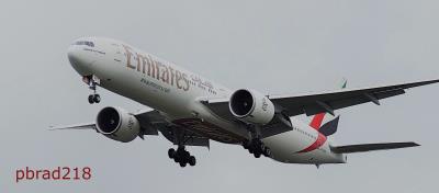 Photo of aircraft A6-ENK operated by Emirates
