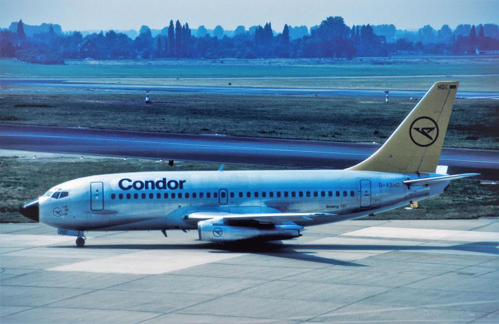 Photo of aircraft D-ABHD operated by Condor