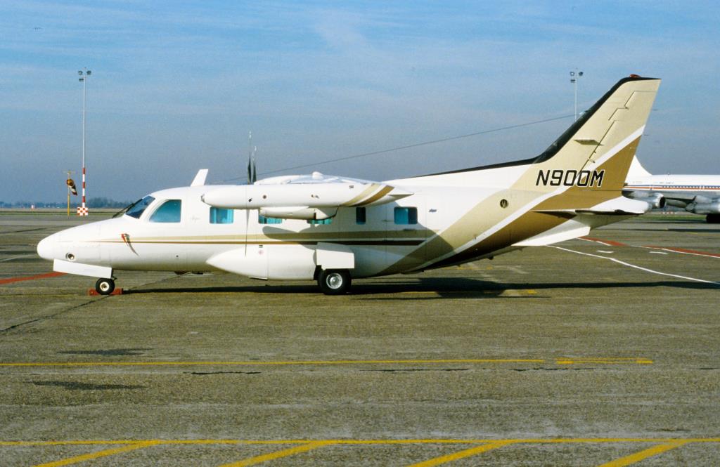 Photo of aircraft N900M operated by Private Owner