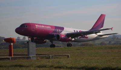 Photo of aircraft HA-LWJ operated by Wizz Air