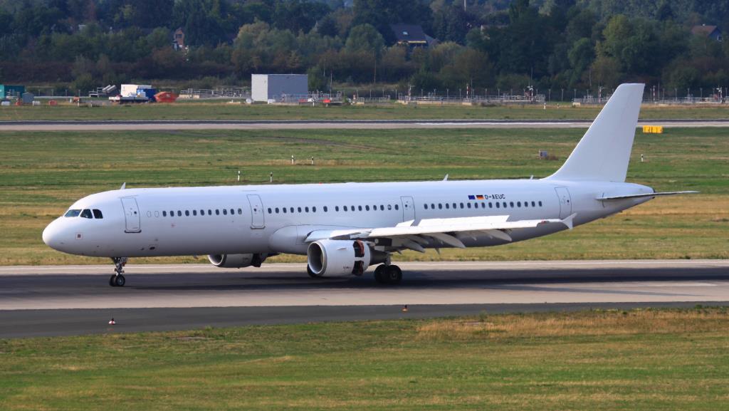 Photo of aircraft D-AEUC operated by Eurowings