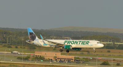 Photo of aircraft N719FR operated by Frontier Airlines