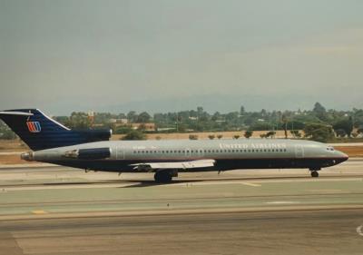 Photo of aircraft N7255U operated by United Airlines