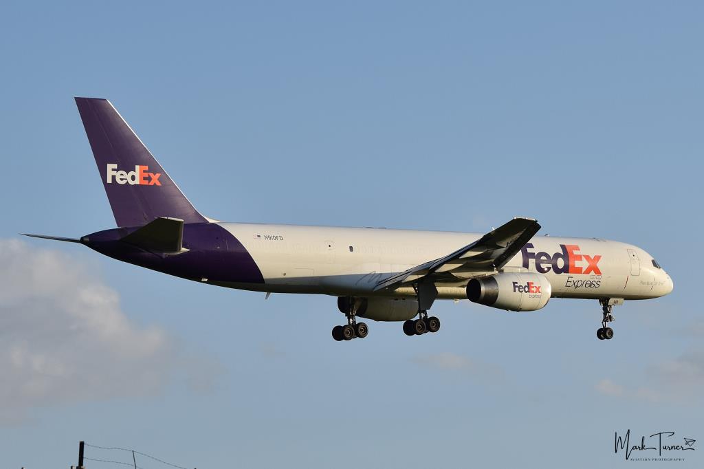 Photo of aircraft N910FD operated by Federal Express (FedEx)