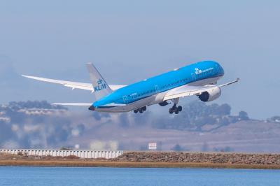 Photo of aircraft PH-BHC operated by KLM Royal Dutch Airlines