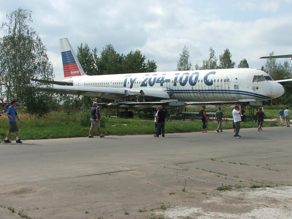 Photo of aircraft RA-64008 operated by Vnukovo Airlines