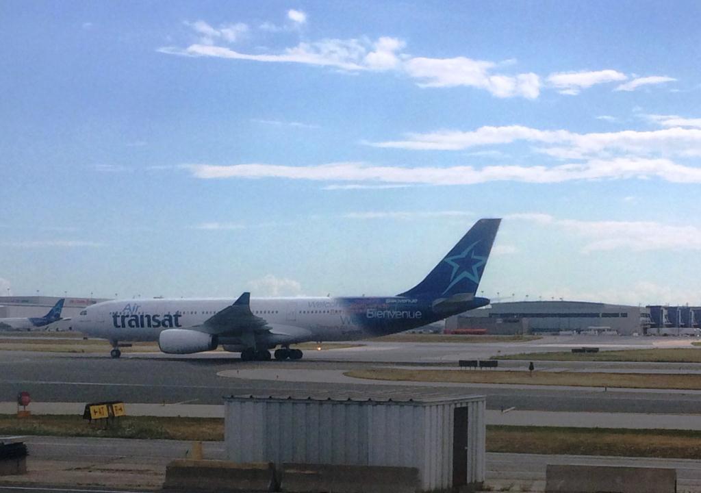 Photo of aircraft C-GGTS operated by Air Transat