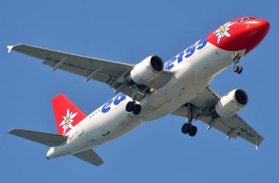 Photo of aircraft HB-IHY operated by Edelweiss Air