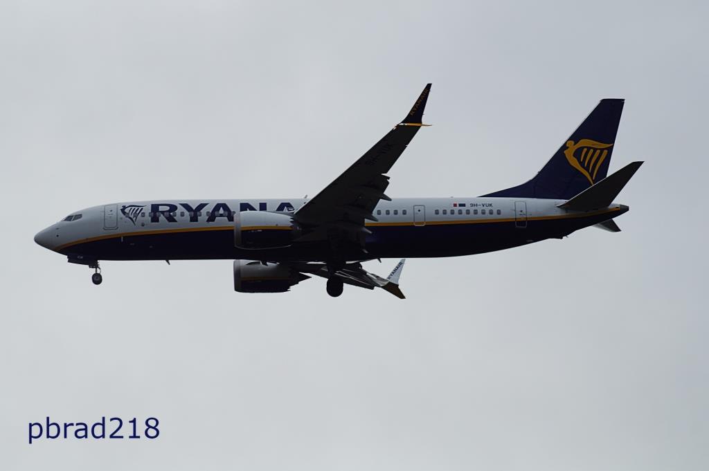 Photo of aircraft 9H-VUK operated by Malta Air