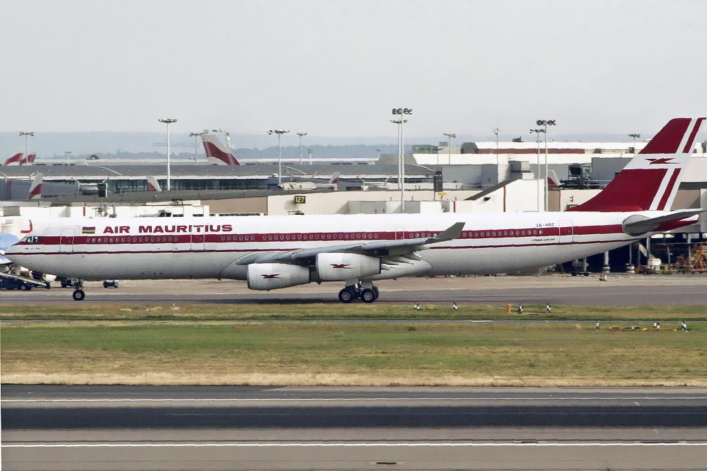 Photo of aircraft 3B-NBE operated by Air Mauritius