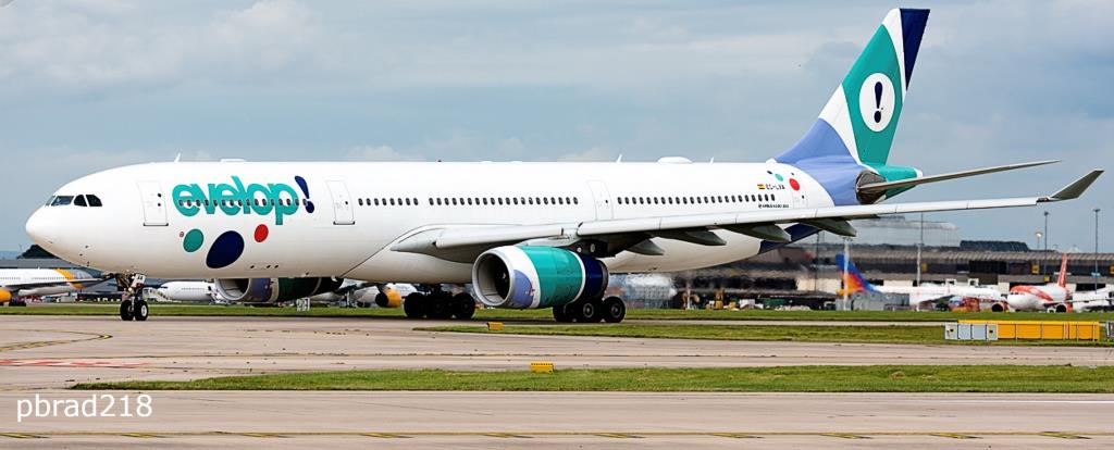 Photo of aircraft EC-LXA operated by Evelop Airlines