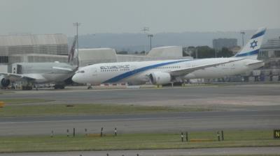 Photo of aircraft 4X-EDL operated by El Al Israel Airlines