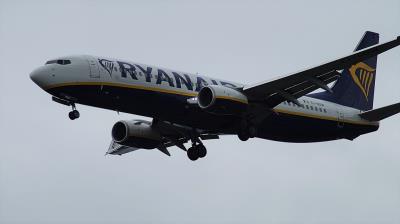 Photo of aircraft EI-GDW operated by Ryanair