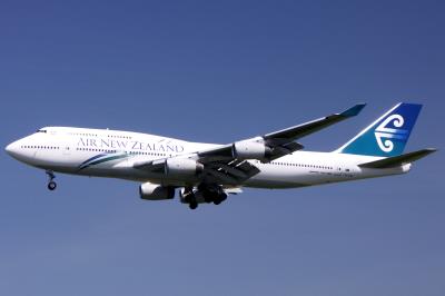 Photo of aircraft ZK-NBS operated by Air New Zealand
