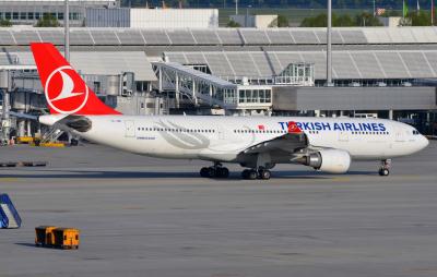 Photo of aircraft TC-JND operated by Turkish Airlines