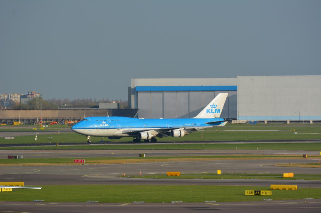 Photo of aircraft PH-BFC operated by KLM Royal Dutch Airlines