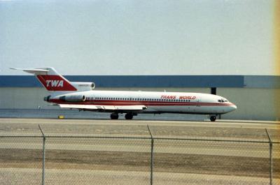 Photo of aircraft N54333 operated by Trans World Airlines (TWA)