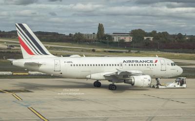 Photo of aircraft F-GRHL operated by Air France