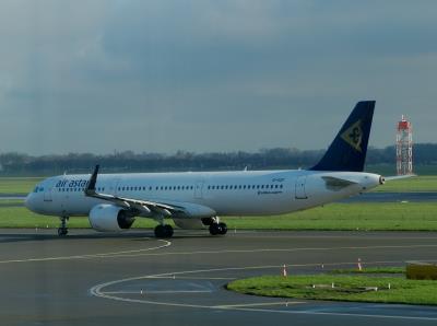 Photo of aircraft EI-KDF operated by Air Astana