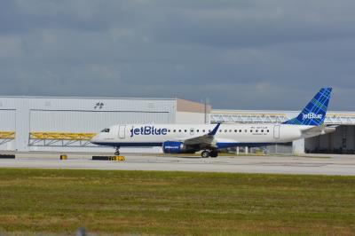 Photo of aircraft N273JB operated by JetBlue Airways