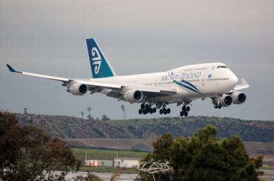 Image of aircraft registration ZK-NBW - A 747-419 operated by Air New Zealand