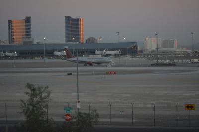 Photo of aircraft N234AX operated by Omni Air International
