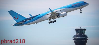 Photo of aircraft G-CPEV operated by Thomson Airways