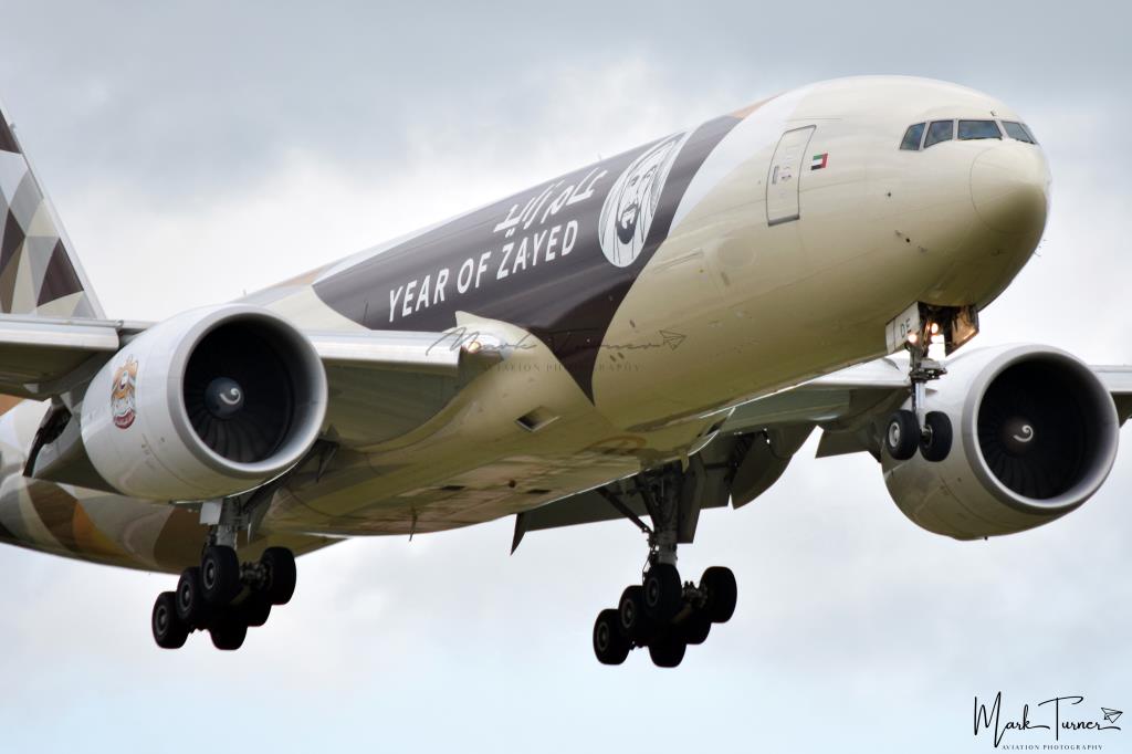 Photo of aircraft A6-DDE operated by Etihad Airways