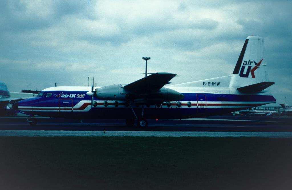 Photo of aircraft G-BHMW operated by Air UK